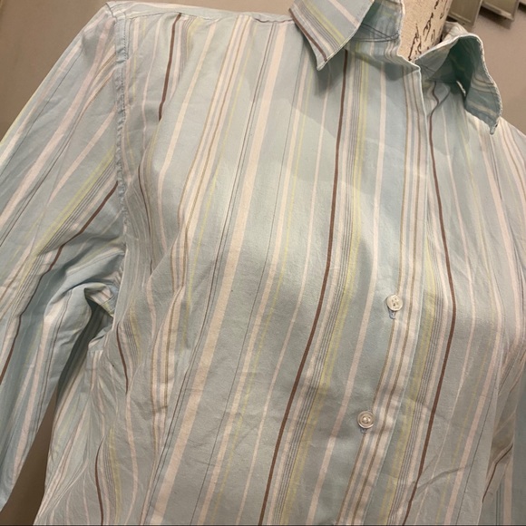 Express Button Down Top Size L - Picture 2 of 4